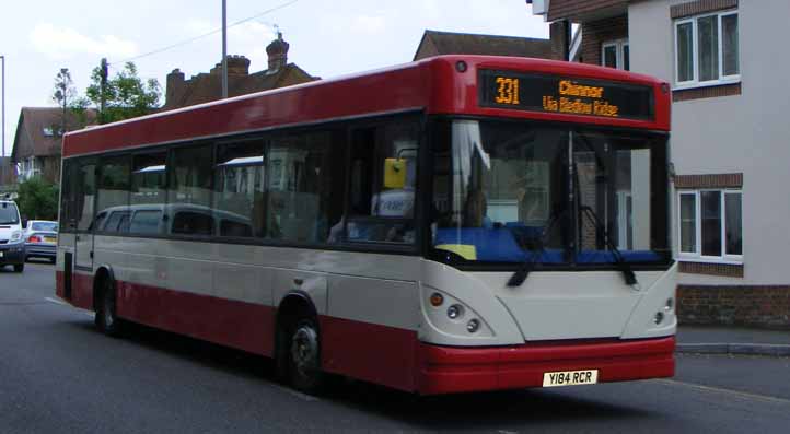 Red Eagle Dennis Dart SLF Caetano Y184RCR